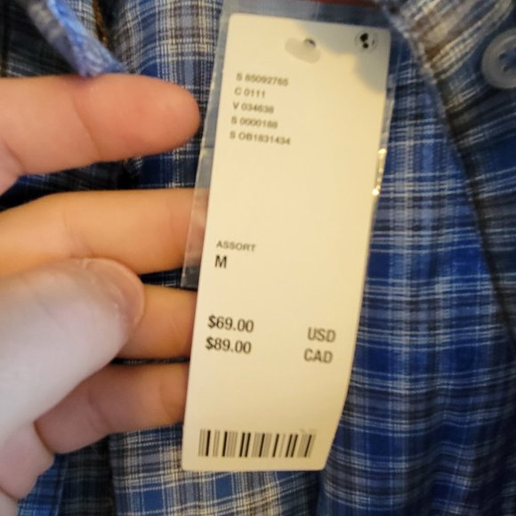 Brand new Urban Outfitters button down with Tags - Picture 4 of 4